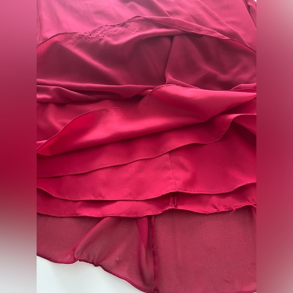 Bill Levkoff Bridesmaid dress Size 10 - color wine/cranberry - Picture 10 of 16